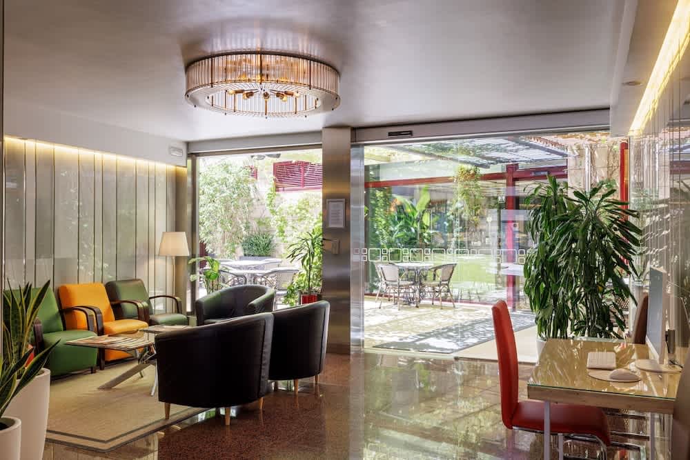 Hotel Ronda Lesseps 4