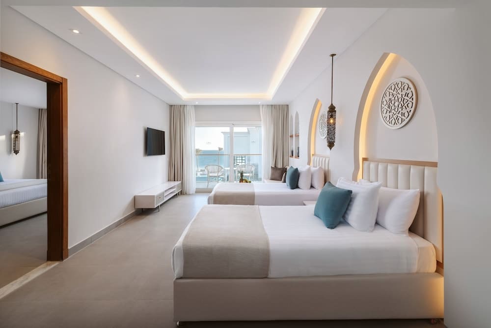 Sunrise Remal Beach Resort 4