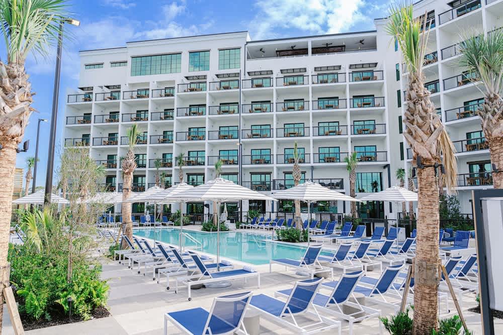 The Perry Hotel Naples 1