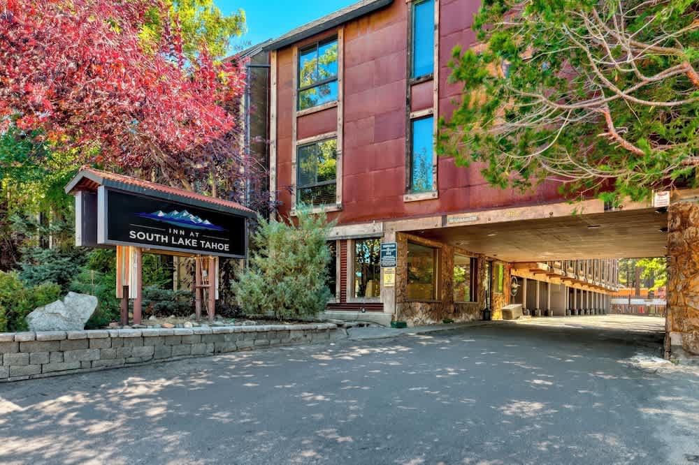 Inn At South Lake Tahoe 1