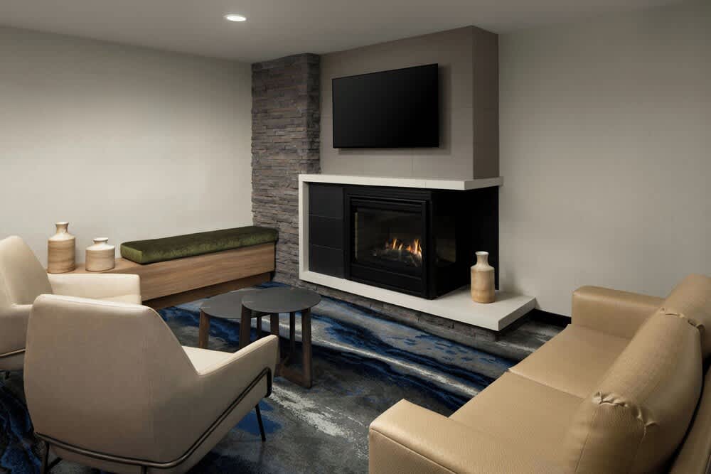 Fairfield Inn & Suites Portland South/Lake Oswego 2