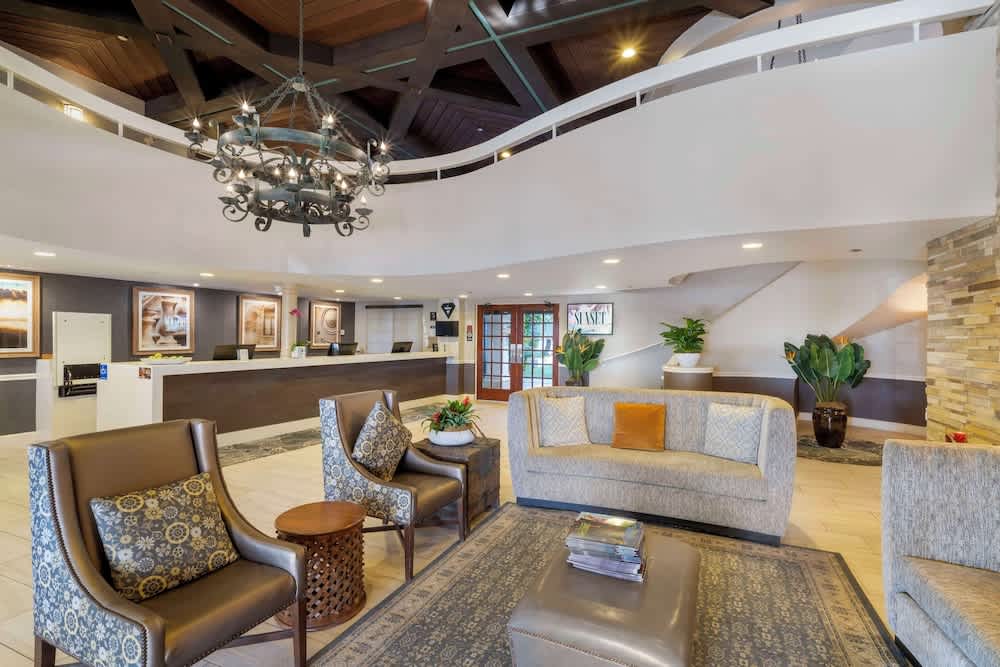 Best Western Plus Carpinteria Inn 2