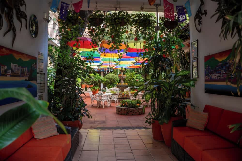 Hotel Posada De Roger - Near Los Muertos Beach 2