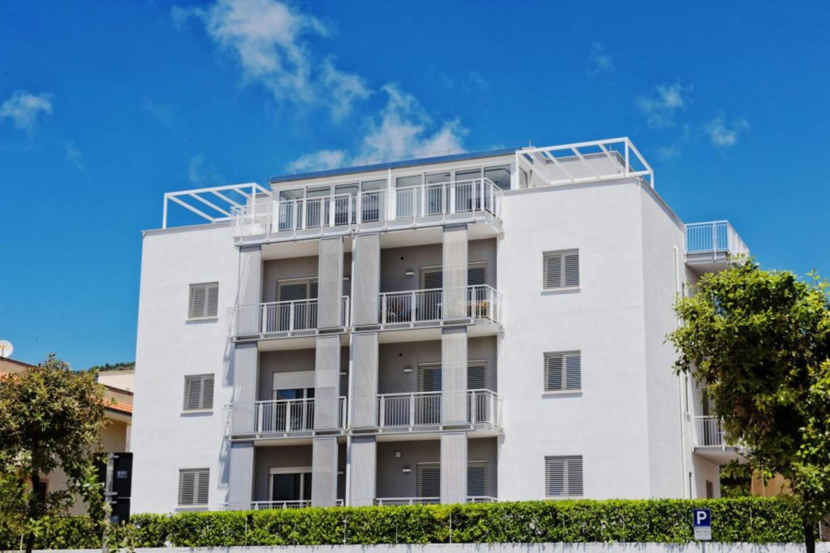 apARTments Sperlonga 1