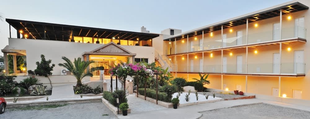 Olive Garden Hotel 1