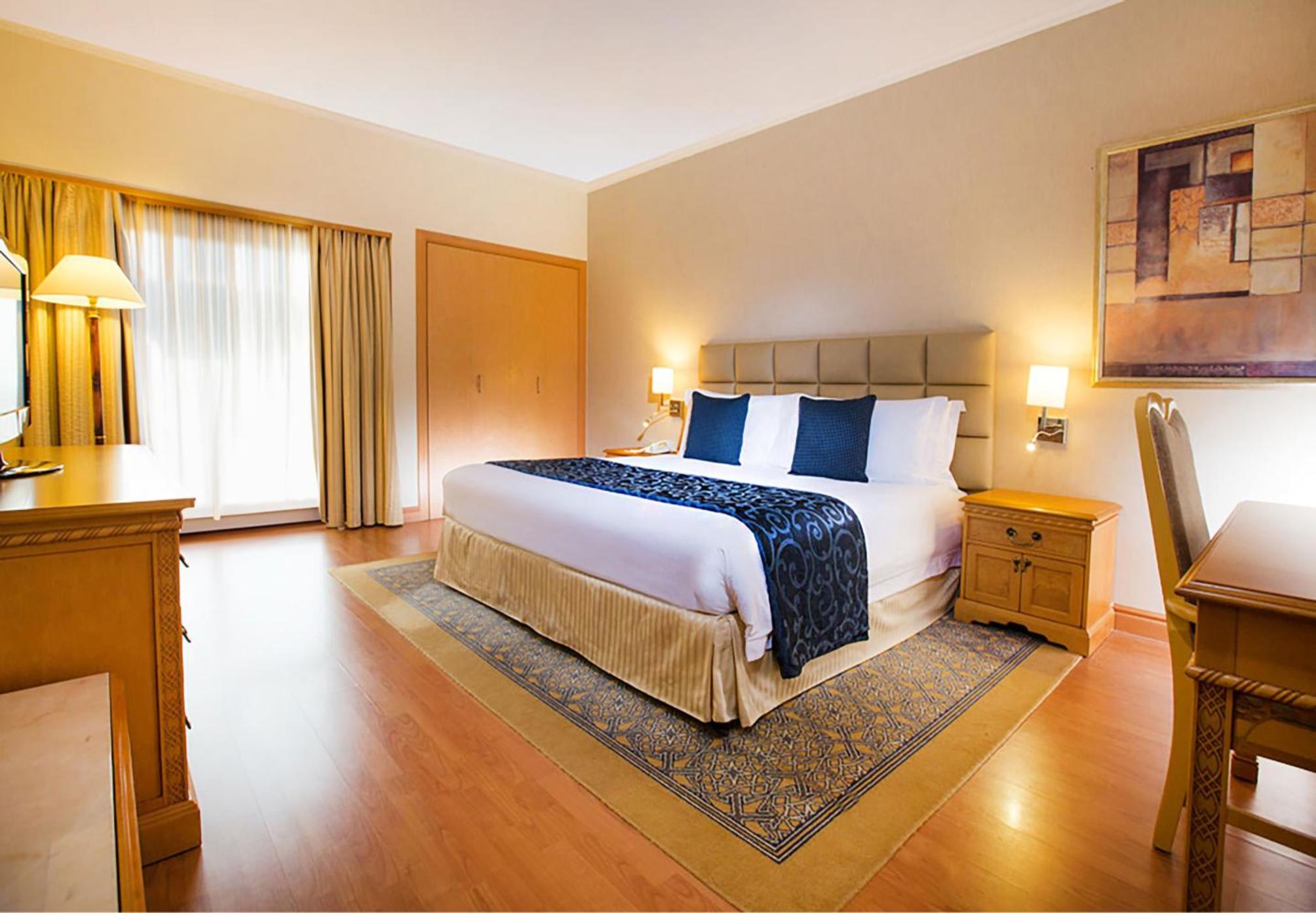 Millennium Plaza Downtown Hotel 4