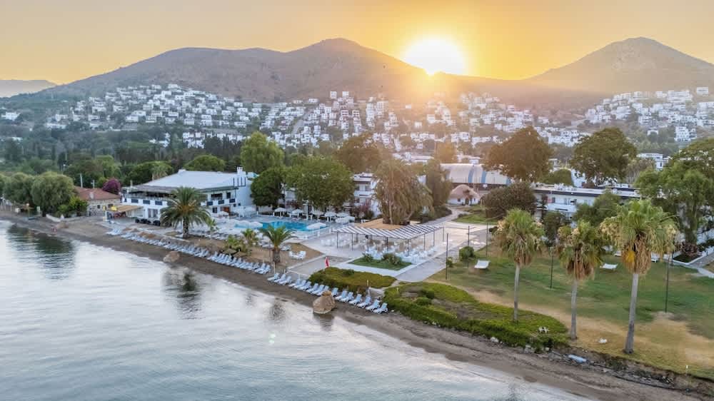 Ladonia Hotels Luna Beach Resort 1