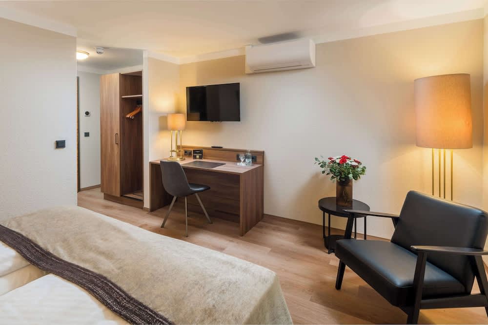 Best Western Plus Hotel Excelsior 4