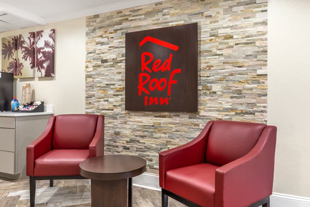 Red Roof Inn Raleigh Northeast - Downtown 2