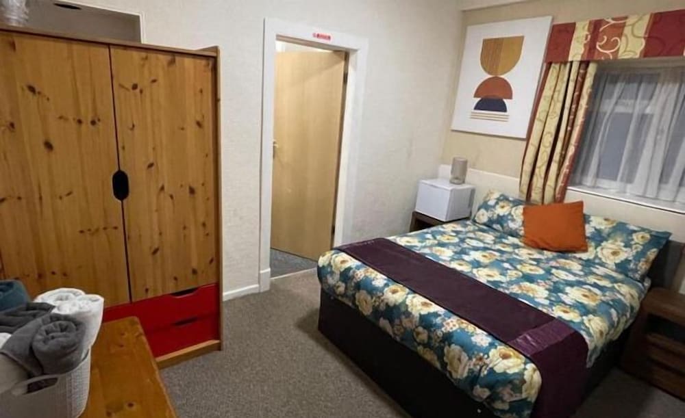 Backpackers Blackpool Hotel & Suites 4