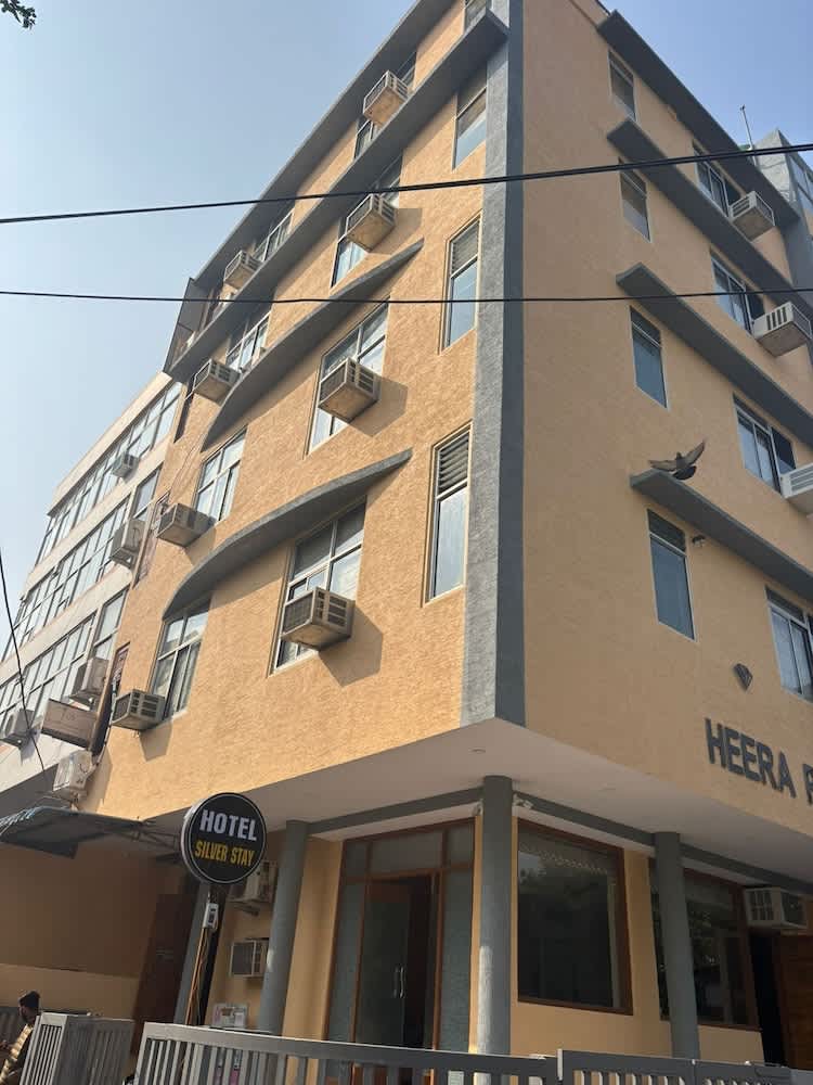 Hotel Silver Stay 04 1