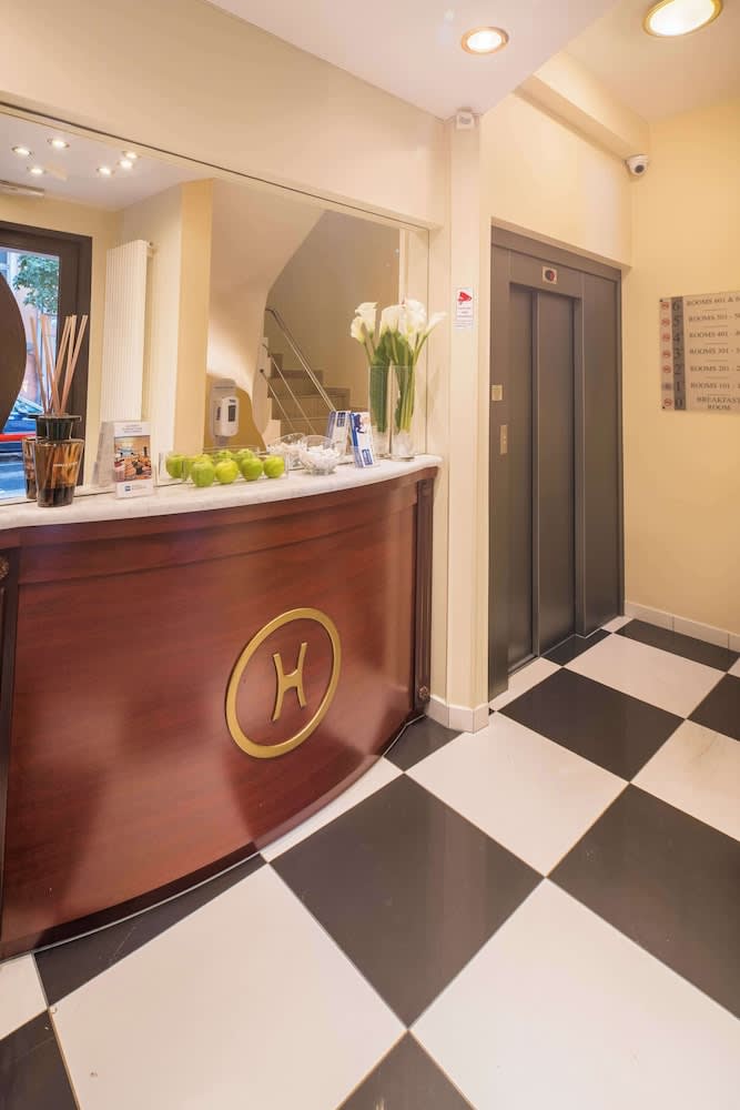 Best Western Plus Grand Hotel Victor Hugo 4