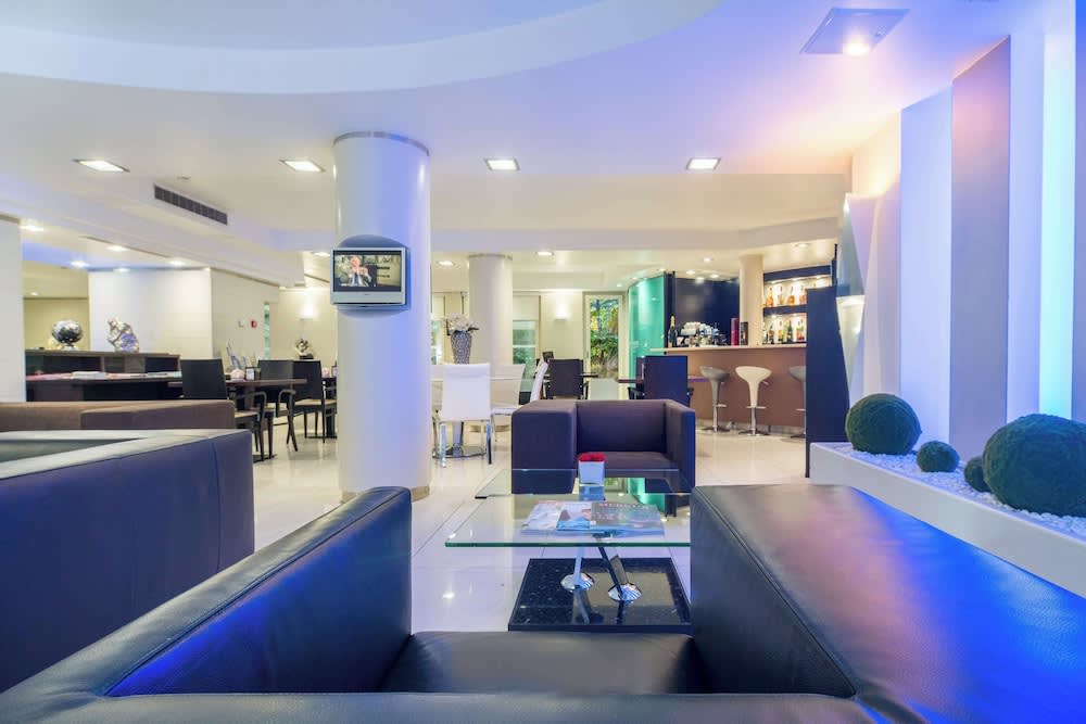 Best Western Plus Grand Hotel Victor Hugo 3