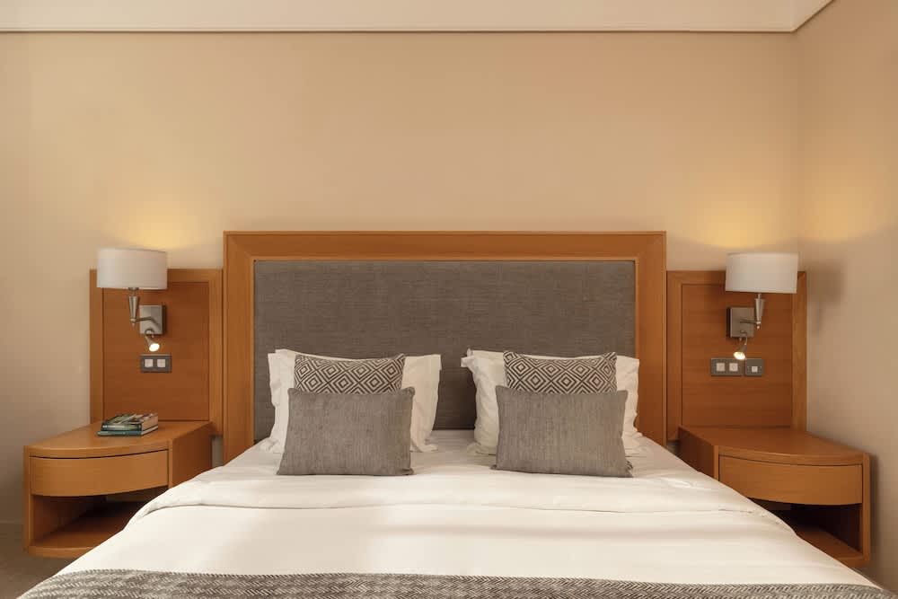 Atlantica Golden Beach Hotel - Adults Only 5