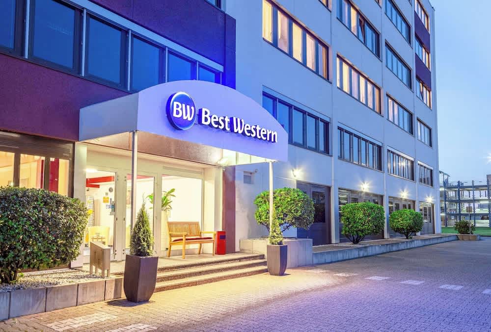 Best Western Comfort Business Hotel Düsseldorf-Neuss 1