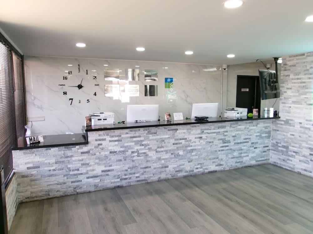 SureStay Hotel by Best Western Phoenix Airport 4