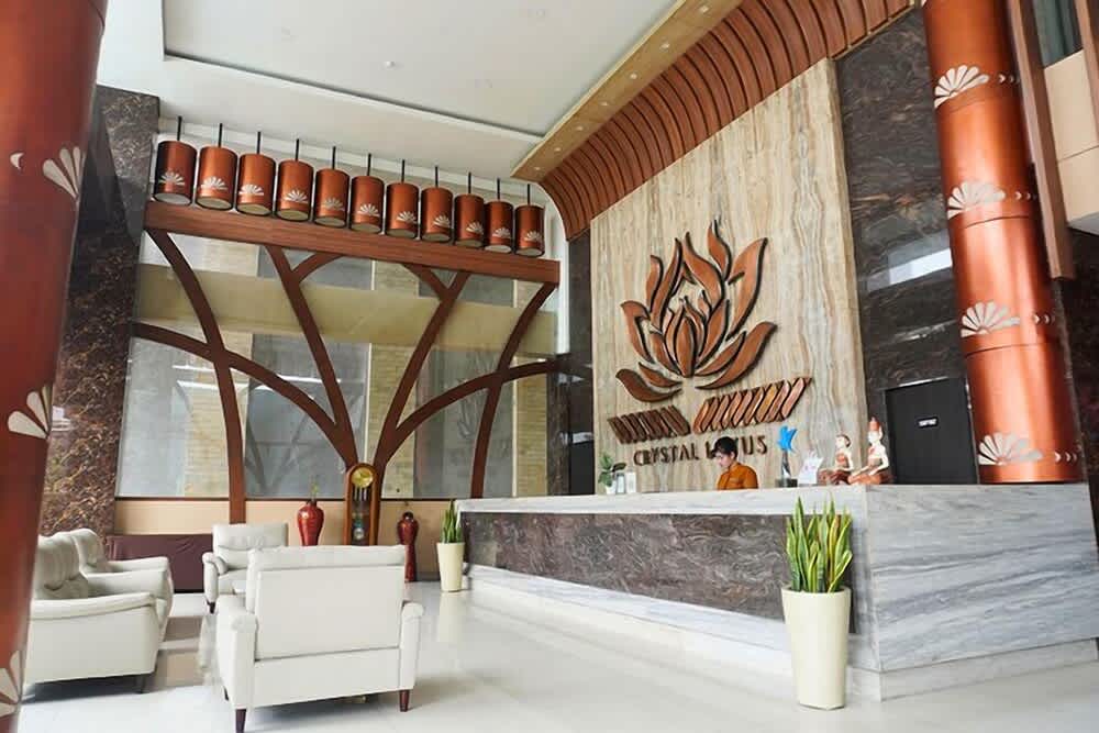 Crystal Lotus Hotel Yogyakarta 1