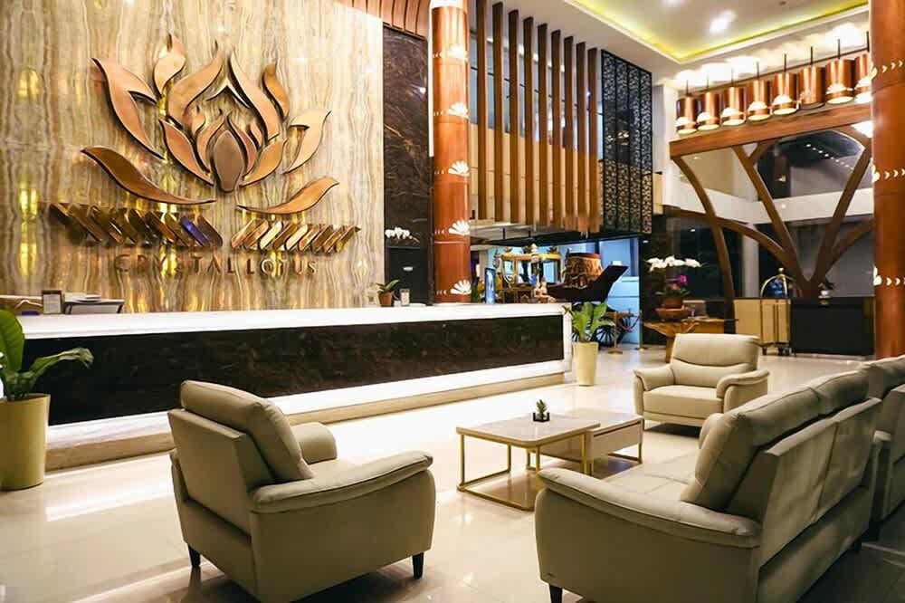 Crystal Lotus Hotel Yogyakarta 2