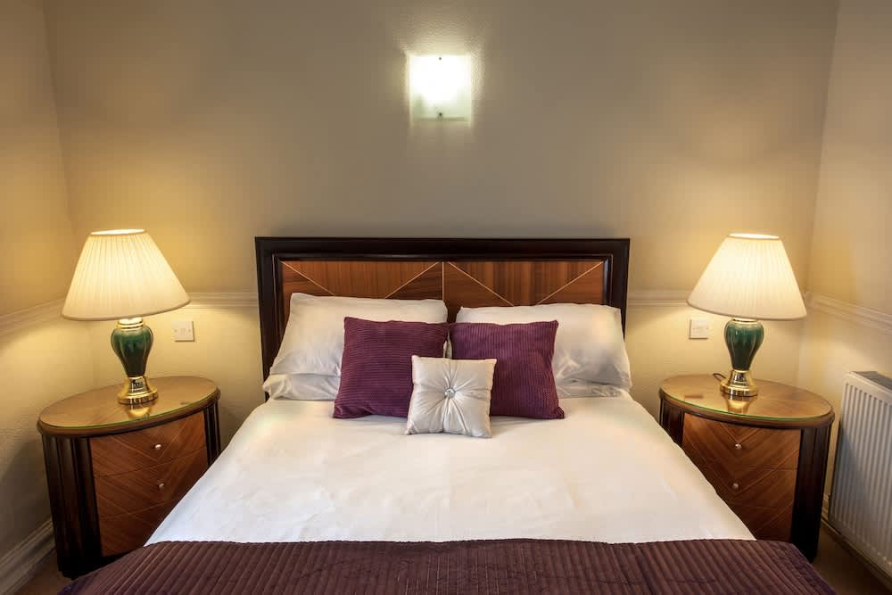 The Metropole Hotel 4