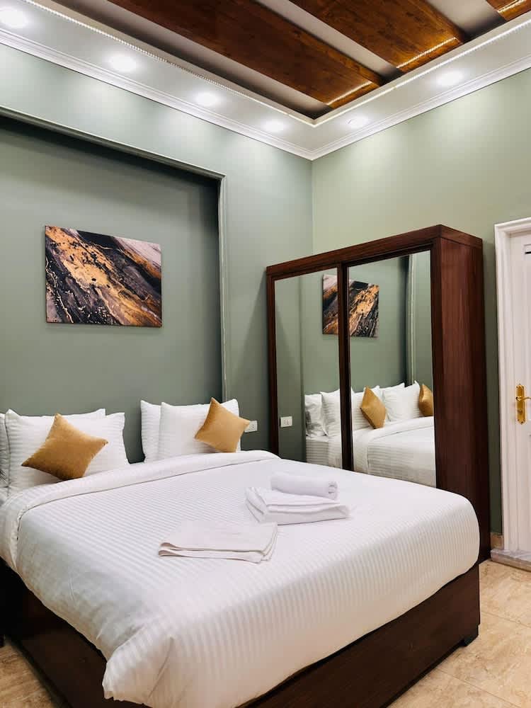 GA Plus Hotel 1