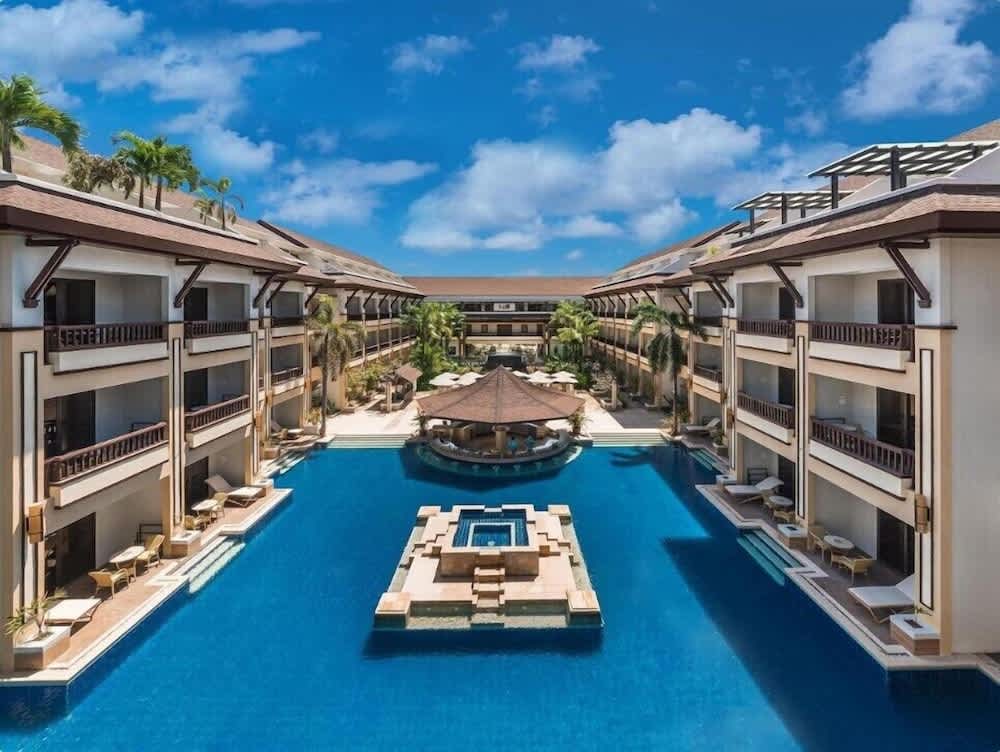 Henann Regency Resort & Spa 1