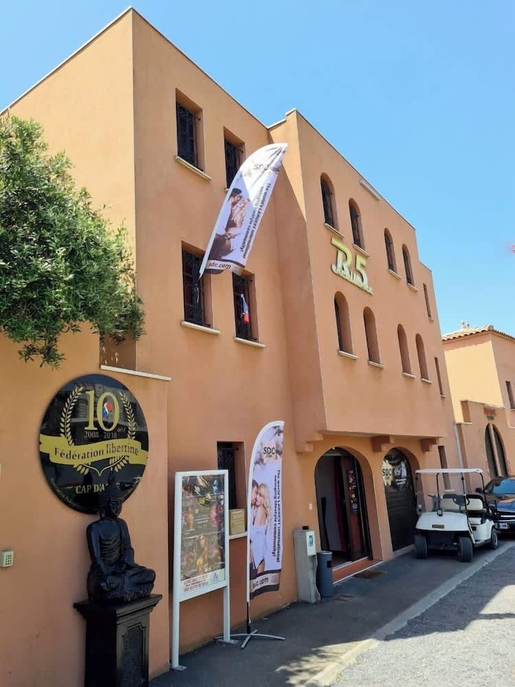 Hôtel Riad 5 Studio Cap Libertin Village Naturiste 1