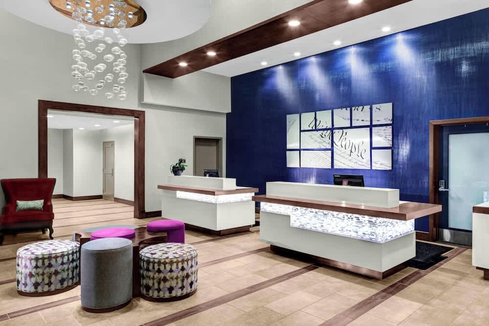 Residence Inn by Marriott Philadelphia Airport 2
