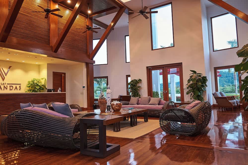 Las Verandas Hotel & Villas 2