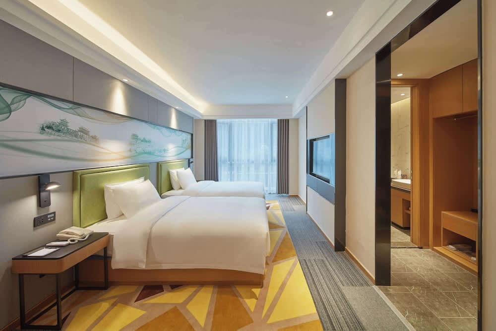 Days Hotel by Wyndham Bishan Chongqing 5