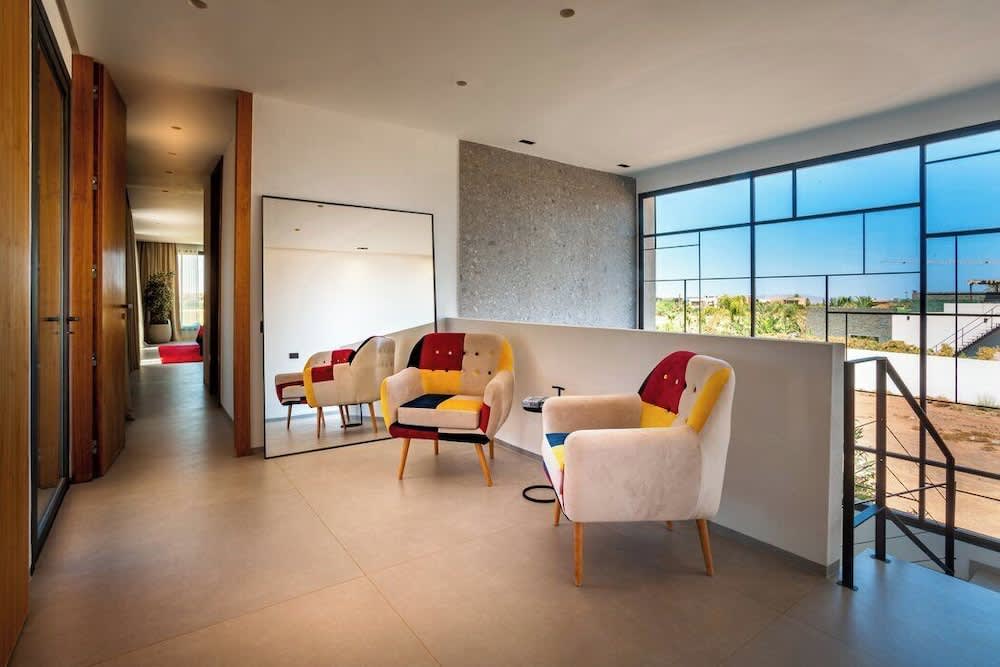 Villa Blanchette Marrakech – Villa Élégante avec Piscine Chauffée et Spa Privatif 1