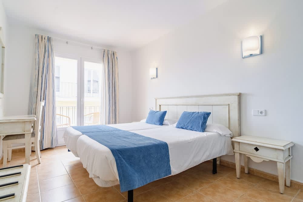 Hostal HPC Porto Colom 4