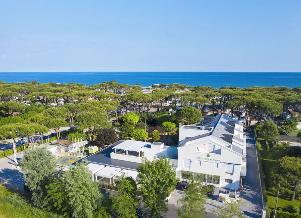 The Green Park Hotel WellnessSpa & Restaurant 1