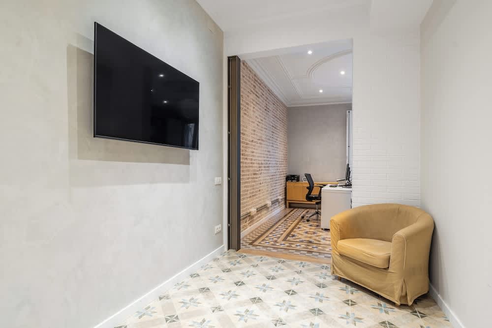 Fuster Apartments by Aspasios 2