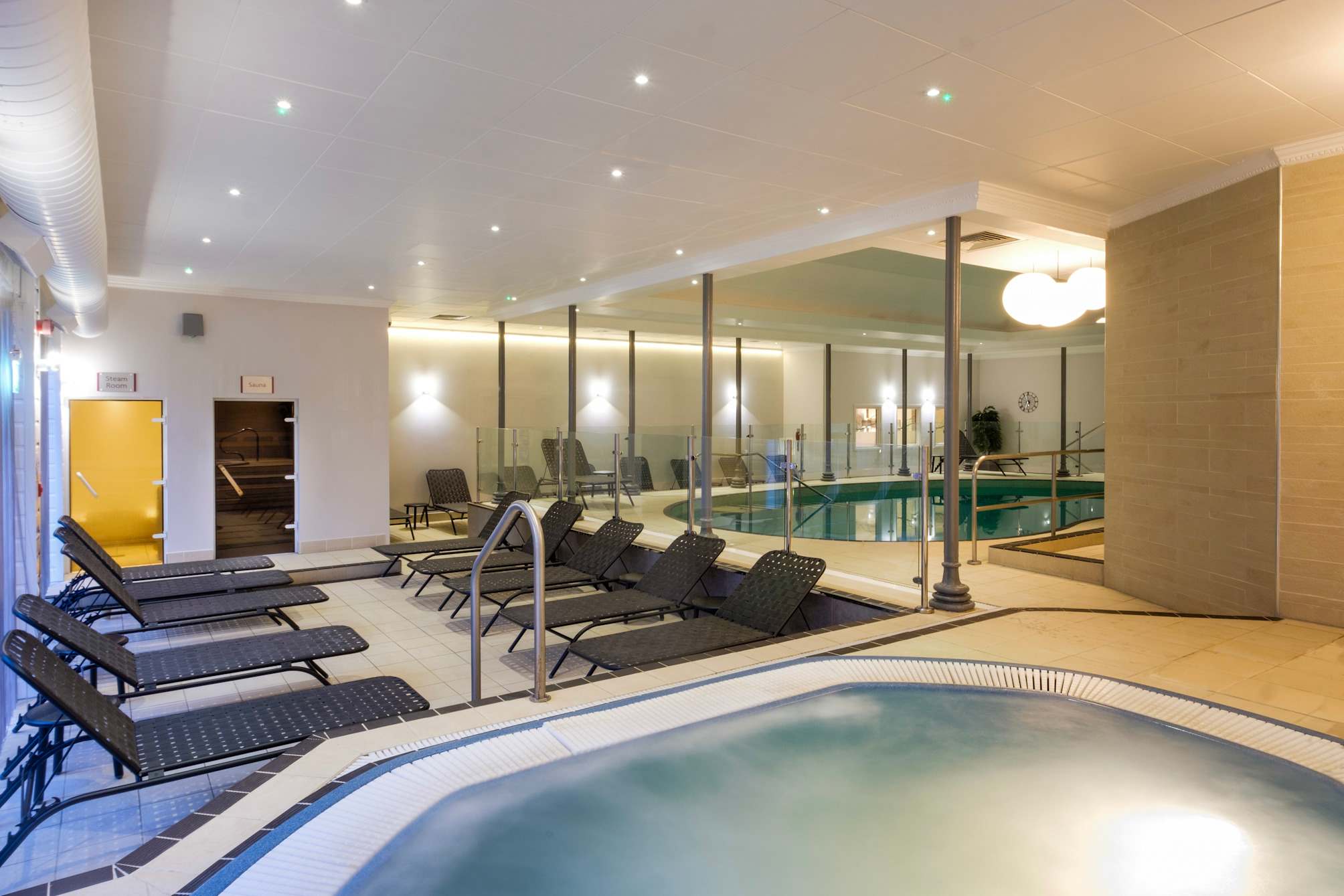 Elite Venue Selection Felbridge - Gatwick 5