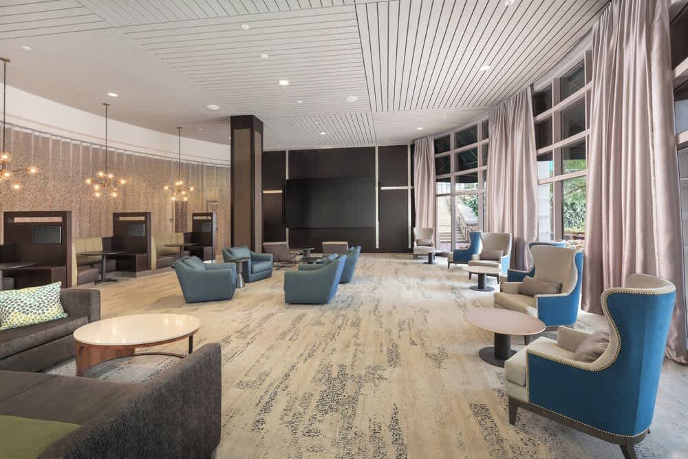 Courtyard by Marriott Greenville Downtown 2