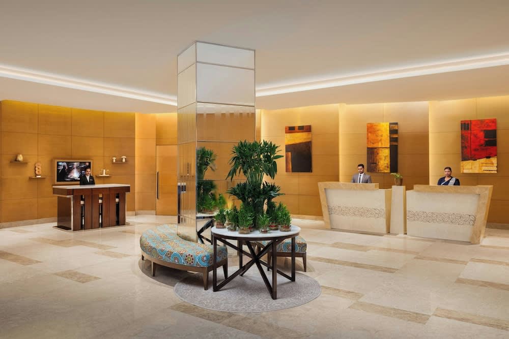 Courtyard by Marriott Bhopal 2