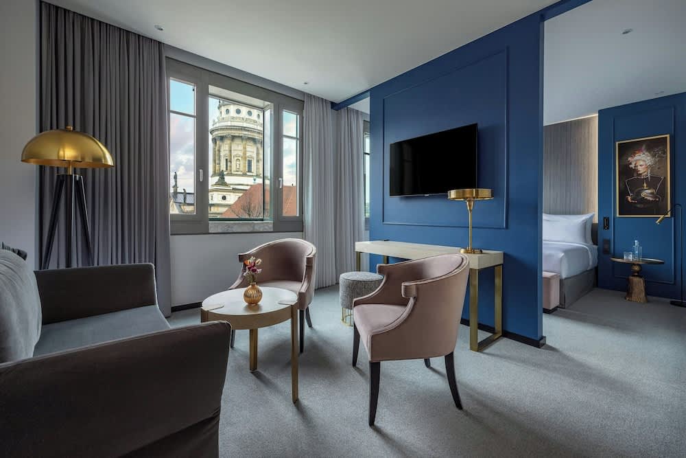 Hotel Luc, Autograph Collection 5