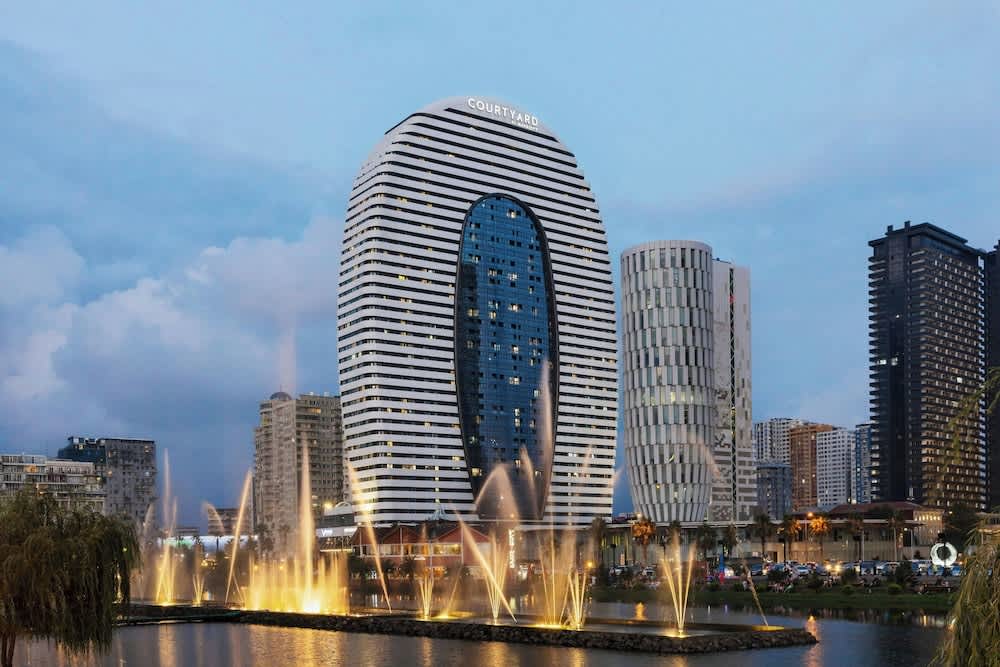 Courtyard by Marriott Batumi 1