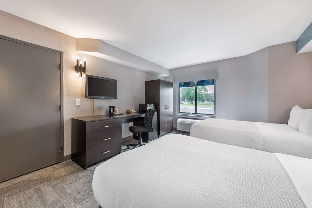 Sleep Inn Miami Airport 5