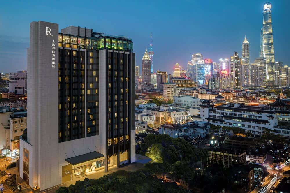 Renaissance Shanghai Yu Garden Hotel on the Bund 1