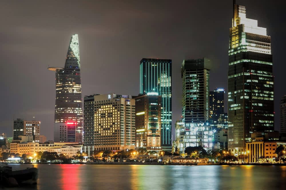 Renaissance Riverside Hotel Saigon 1
