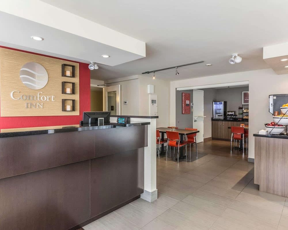 Comfort Inn 2
