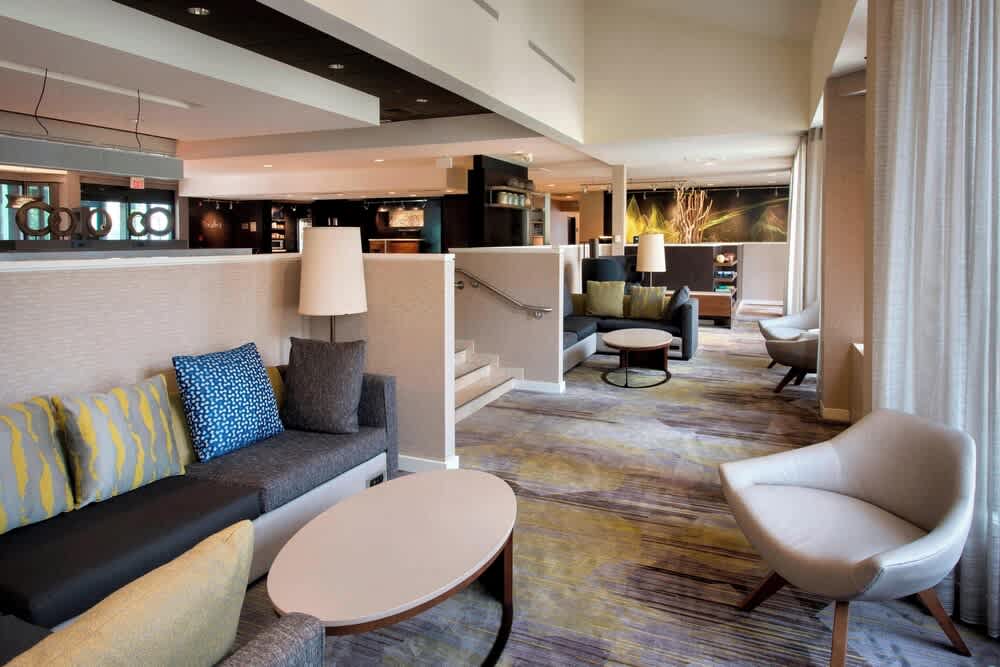 Courtyard by Marriott Norwalk 2