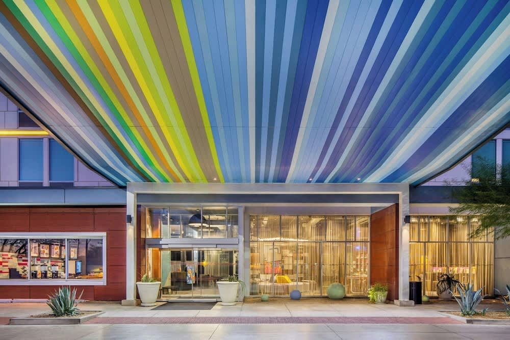 Aloft Phoenix Airport 4