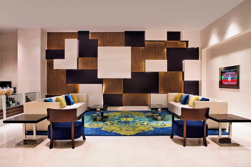 Courtyard by Marriott Hangzhou Wulin 1