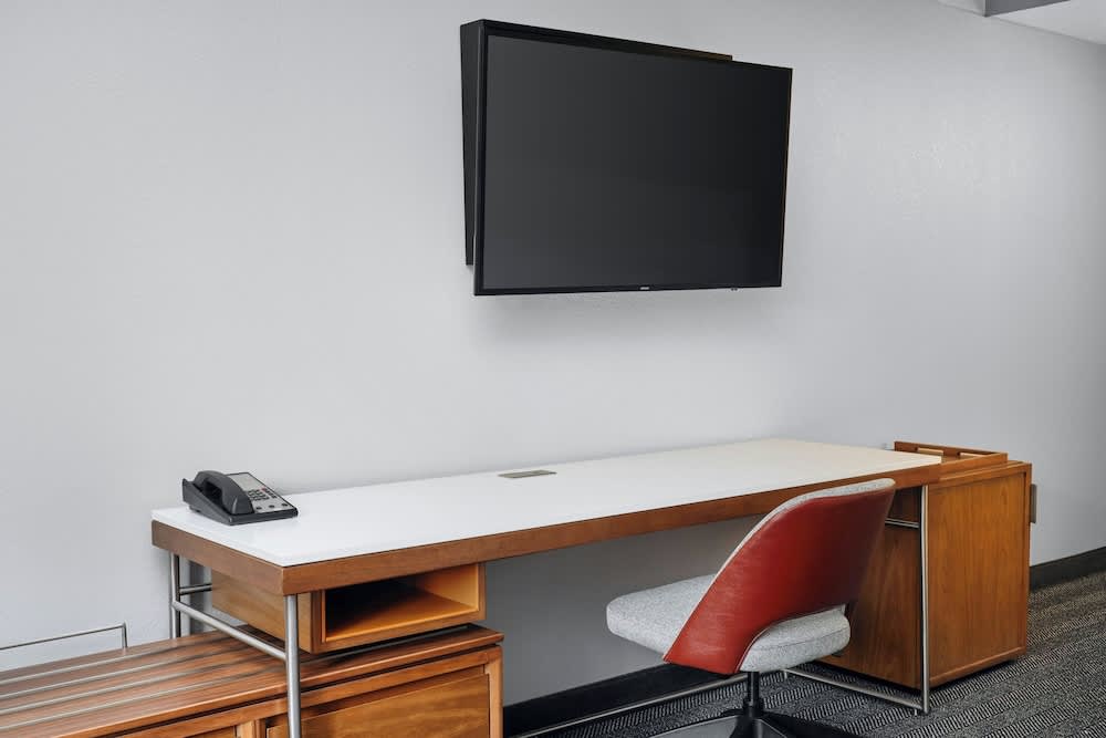 Courtyard Baton Rouge South 5