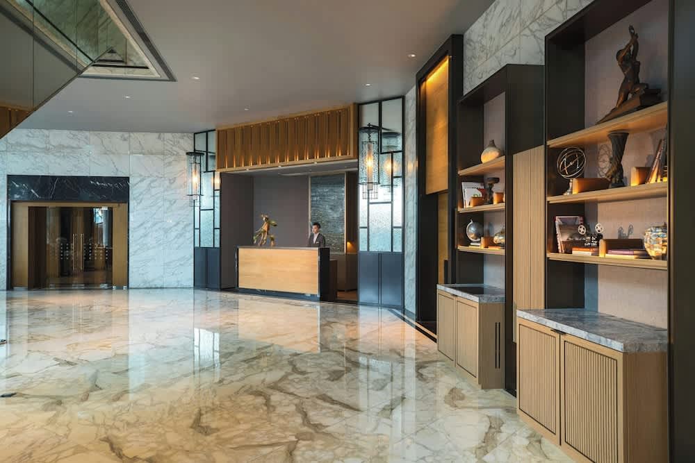 Renaissance Hong Kong Harbour View Hotel 1