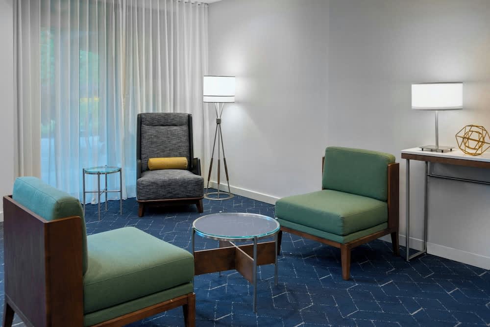 Courtyard by Marriott Danbury 2