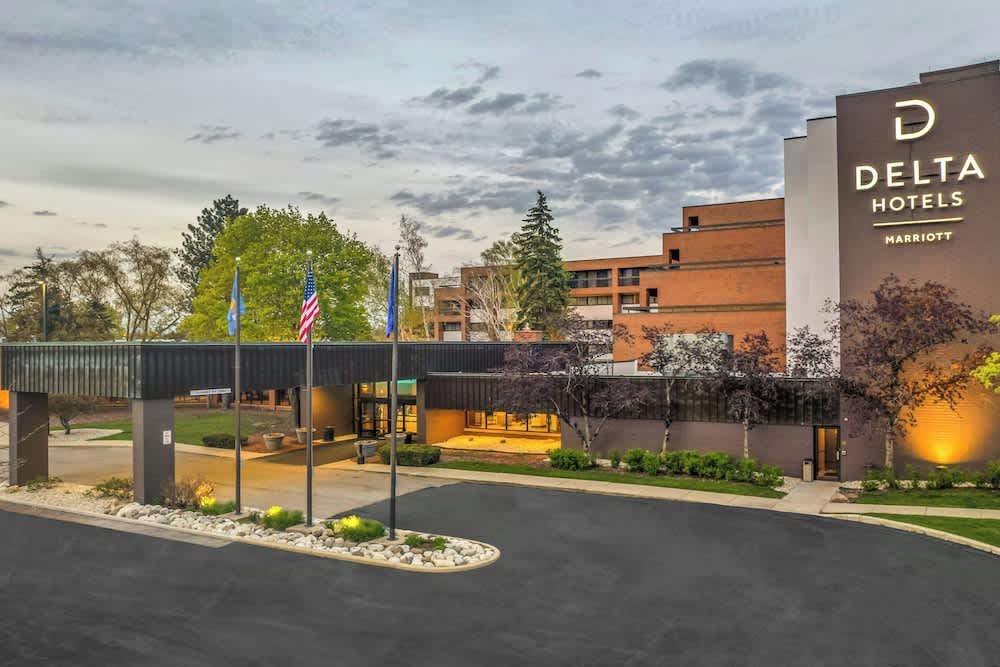 Delta Hotels by Marriott Mount Pleasant 1