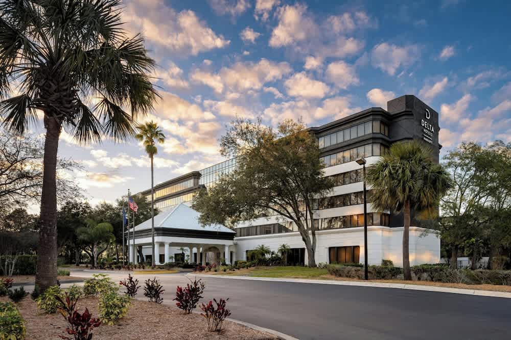 Delta Hotels by Marriott Jacksonville Deerwood 1